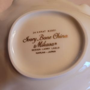 Ivory Bone China trinket dish